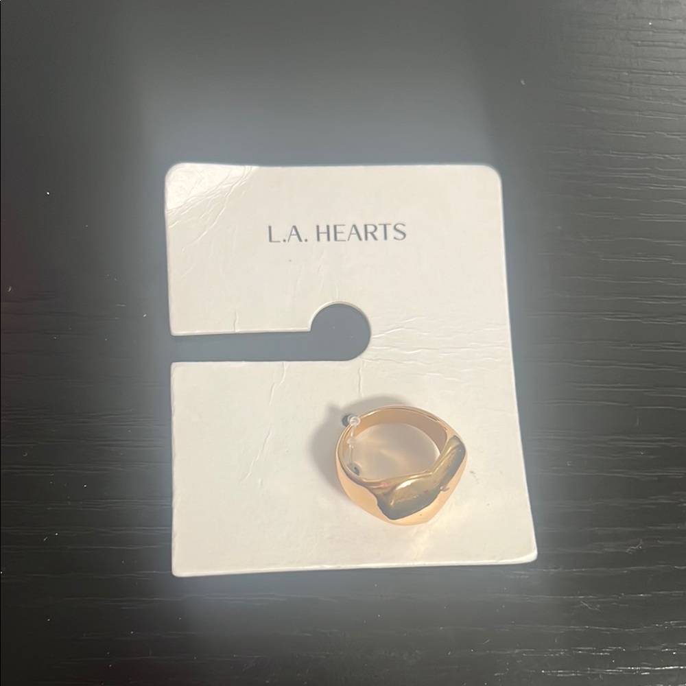 La Hearts Gold Gemstone Ring